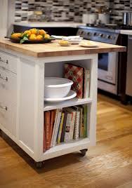 Brilliant Small Kitchen Island Diys Kitchendecorpad Absolutely Brilliant Diys Island In 2020 Custom Kitchen Island Interior Design Kitchen Contemporary Kitchen
