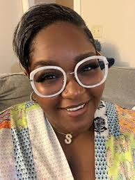 Not sure about these ones lol. I love them and hate them. They're my  perfect measurements (133 mm) but I wasn't expecting the frame to come out  so far