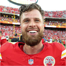 Disgusting trolls are celebrating Harrison Butker being hurt. These people  are insufferable. Hopefully, he heals up quickly!