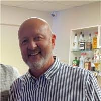 Stephen Tansley's Instagram, Twitter & Facebook