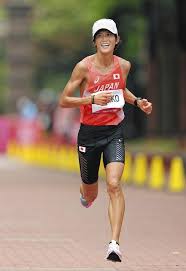 2020年プロジェクト【100m】10秒7切り 監督10秒84切り お笑い部長10秒台 前ちゃん、ヒロさん11秒6切り 尾崎さん、ヒロちゃん【4×100mr 】43秒切りヒロ. Yotaqyh Pe8ptm