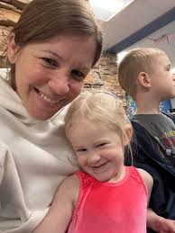 can you erase the boy and keep the girl's picture please thank you