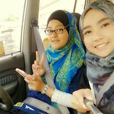 Kuih dan muih beraneka macam. Suasana Hari Raya Anuar Zain Ft Ellina Cover By Nur Arina Nia Adek By Nurdoublea