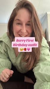 Penelope Berry's Instagram, Twitter & Facebook