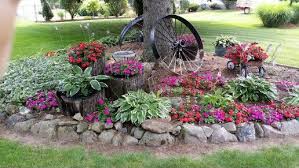Planting Under Large Pine Tree Inspiration From Other Pinterest Pins Garden Yard Ideas Backyard Landscaping Garden Trees