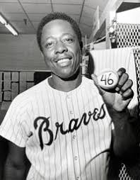PHOTOS: Atlanta Braves legend, home run king Hank Aaron, 1934-2021