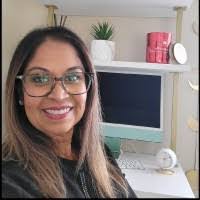 Vashti Johnson's Instagram, Twitter & Facebook