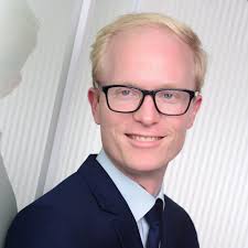 Frank engeland ist ein deutscher jurist, richter und darsteller in einer gerichtsshow. Engeland In Der Personensuche Von Das Telefonbuch