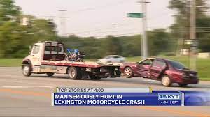 Man Hospitalized After Crash On Major Lexington Road