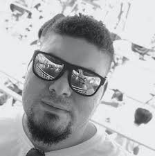 Cheeky 1v3 😳 Credit : tiktok.com/@nmoose_