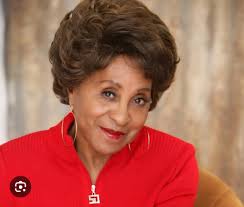 Peaches resemblance to Florence from Jeffersons