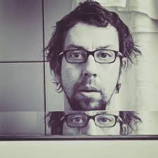 Javier Mérida presenta su libro “Las reglas del fuego” en La Poeteca de  Canarias