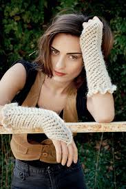 Ravelry: Purdy Gloves pattern by Tracy Birch