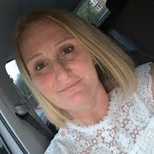 Fiona Kay Gill (@FionaKayGill2)