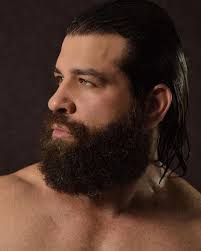 Mesmo que o inimigo queira te ver caído Triste, ferido e abatido, jamais se  renda não se entregue, Foi DEUS quem te escolheu. Mesmo que muitos esperem  pra ver sua derrota Creia