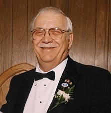 Donald Claycomb's Instagram, Twitter & Facebook