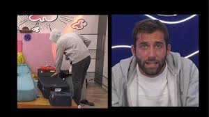 Stanari oduševili sve svojom izvedbom pjesme. Big Brother Agrios Kabgas Kai Prosboles O Kexagias Mazepse Ta Pragmata Toy Gia Na Fygei