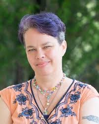 Dee Roberts's Instagram, Twitter & Facebook