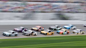 Drivers competing in the daytona 500 at the daytona international speedway in daytona beach, florida, 2018. Here S What You Need To Know About The 2021 Daytona 500 Cnn