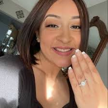 Patty Alfaro's Instagram, Twitter & Facebook