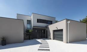Presentation Of The Main Manufacturers Of Nantes And Its Region Outdoor Decoration En 2020 Maison Moderne Toit Plat Entree Maison Moderne Maison