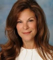 Diane Betz's Instagram, Twitter & Facebook