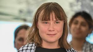 Double Shot Interview with Diana Clement, Freelance Journalist