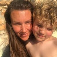 Rosie Solomon's Instagram, Twitter & Facebook