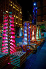Vivid Sydney 2017 The Annual Light Art Festival Is Lighting Up The City In Bright Sculptures Light Art Installation Modern Lighting Design Light Installation