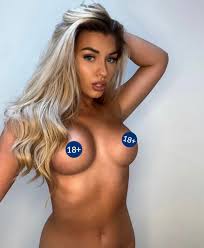 TW Pornstars - Ellalx0x_. Twitter. Who wants a 53 blonde gf ?😜👀. 6:39 PM  - 16 Nov 2022