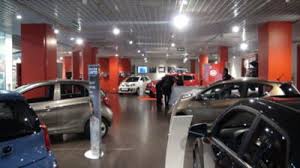 Aixam, microcar, bmw isetta, dacia 500 lastun (la limita, daca treci omologarea).parerea mea e ca mai bine bagi banii astia in masina normala, pentru 18 ani, si o cumperi pe la 17. Top 5 Cei Mai Buni Vanzatori De Masini Vezi Care Sunt Cele Mai Profitabile Marci Auto Mobile