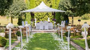 Bei, mit einer sache keinen erfolg haben; Parkhotel Schloss Wulkow Ihre Hochzeitslocation