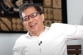 Rocky gerung—seorang komentator politik yang diadukan atas dugaan penodaan agama—menurut rencana akan datang ke polda metro jaya, jumat (01/02), untuk mengklaritikasi ucapannya soal kitab suci fiksi. gerung akan diminta untuk mengklarifikasi seputar apa yang dituduhkan. Heboh Tka Tiongkok Ke Indonesia Ini Pendapat Rocky Gerung