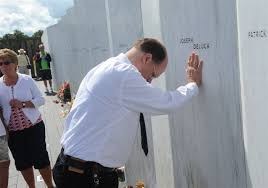 Flight 93 crash site photos. Wreckage Of Flight 93 To Be Buried At Crash Site In Somerset County Pittsburgh Post Gazette