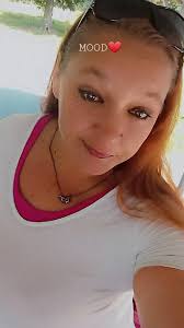 Hi all! Just wanted to say Hi!! I'm new here but I've known Mike quiet a  while I meet him and Kristy when I used to do online yard selling at what