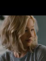 The star walked out with one of her added hair pieces glued to her chin, you know, like long blond billy goat style. Jennifer Lawrence In Passengers Love Her Hair Obviously Jennifer Lawrence Hair Hair Styles Jennifer Lawrence Passengers Hair