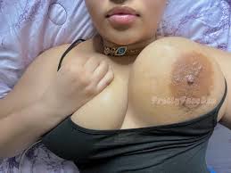 Pretty face - ShesFreaky