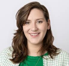 Carole Leone's Instagram, Twitter & Facebook