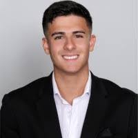 Efren Barreto's Instagram, Twitter & Facebook