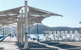 Resultado de imagen para fotos muelle de zihuatanejo
