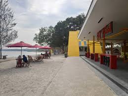 Sewa mobil mewah / wedding car semarang. Mau Santuy Atau Seru Seruan Di Pantai Yuk Ke Pantai M Beach Kalianda Banyak Fasilitas Menarik
