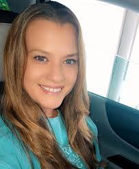 Cassie Cagle's Instagram, Twitter & Facebook