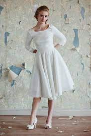 Kaufen preiswerte günstige brautkleider und brautmode mit erstklassiger qualität nach maß.bei milanoo gibt es mehr als 800 wunderschöne brautkleider styles.shoppen sie jetzt ihre trauhafte. Le Glamour Des Annees 50 Revient Pour Votre Robe De Mariee Kleider Hochzeit Hochzeit Kleidung Brautkleid