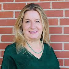 Katrina Keys's Instagram, Twitter & Facebook