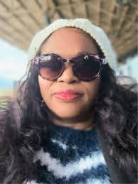 Lana Bird's Instagram, Twitter & Facebook