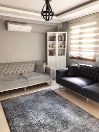 Bu Izmir Evinde Sadelik Uyumlu Bir Kompozisyon Icinde Sunulmus Ev Gezmesi 2020 Oturma Odasi Takimlari Oturma Odasi Tasarimlari Tasarim Oda