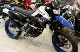 It is quite comfortable and has got wide tyres than common dirt bikes. 2018 Kawasaki D Tracker 250 New Motorcycles Imotorbike Malaysia