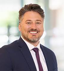 Steven Purdy's Instagram, Twitter & Facebook