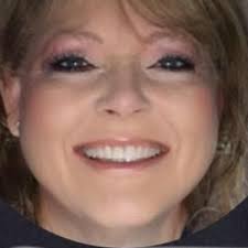 The cat is out of the bag 🫢 Lolo has officially joined her sister at the  farm. I am so so excited to have these girls in my barn. Lolo and Hush