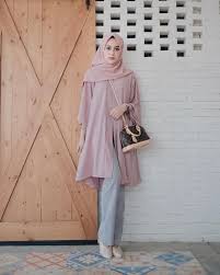 Maybe you would like to learn more about one of these? 10 Cantiknya Setelan Formal Berbahan Satin Buat Yang Berhijab Jahit Sendiri Kuy